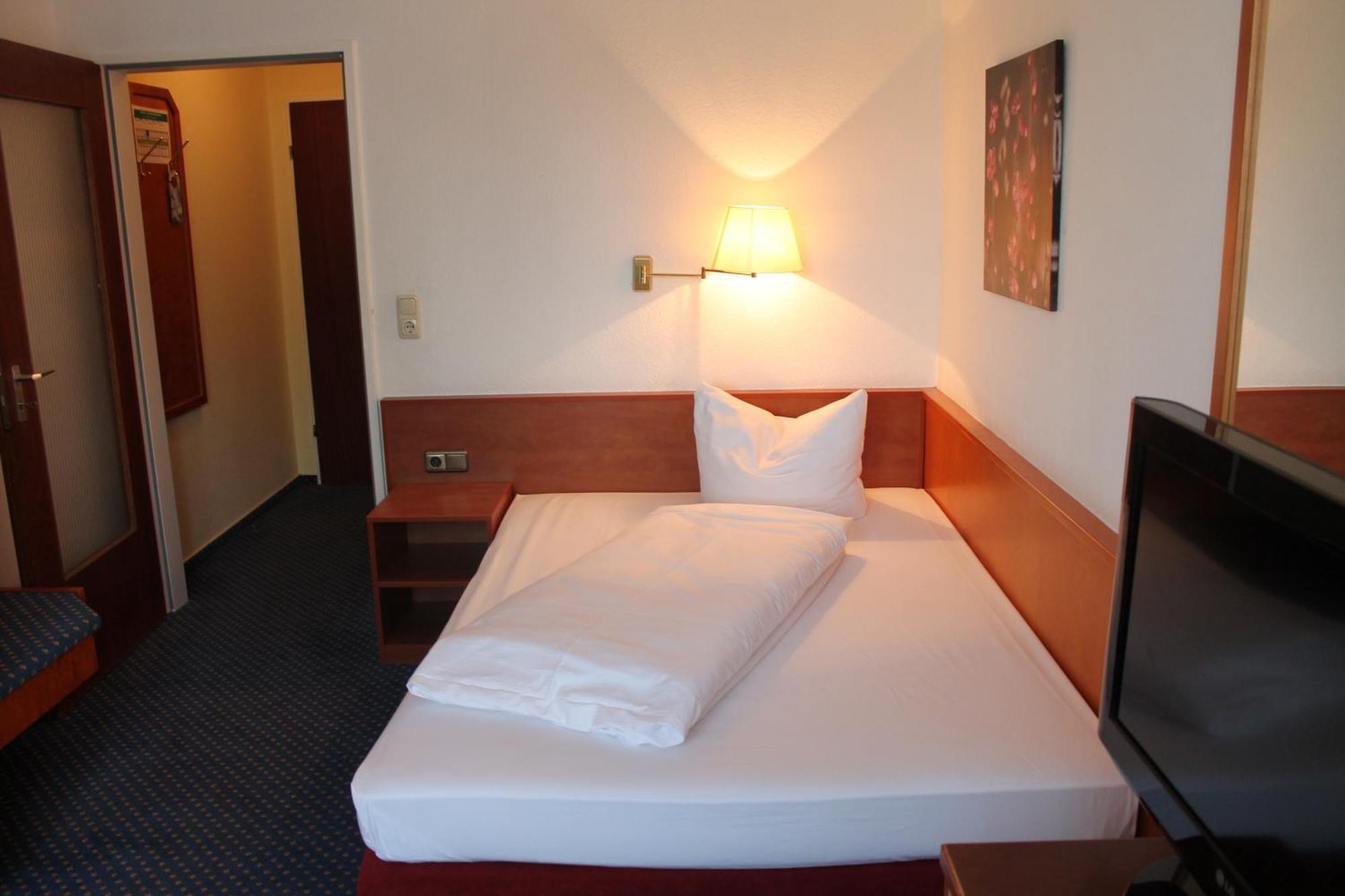 Hotel-Restaurant Seegarten Quickborn Quickborn  Δωμάτιο φωτογραφία
